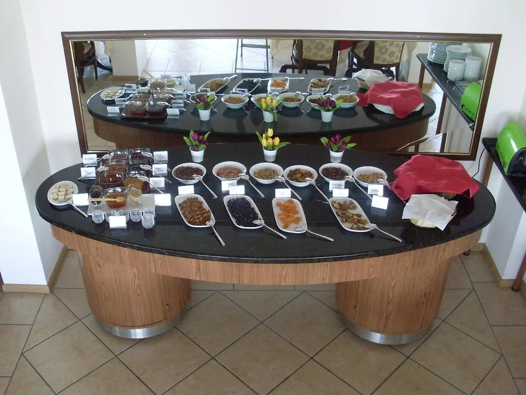 Kaunos Hotel Koycegiz  3*, Koycegiz (Mugla)
